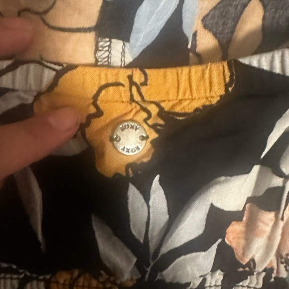 Roxy cropped floral top - Picture 3 of 4